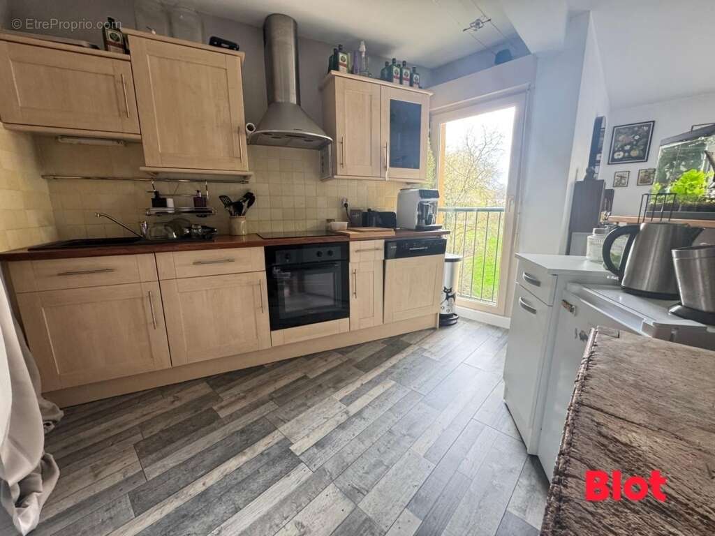 Appartement à SAINT-ARMEL