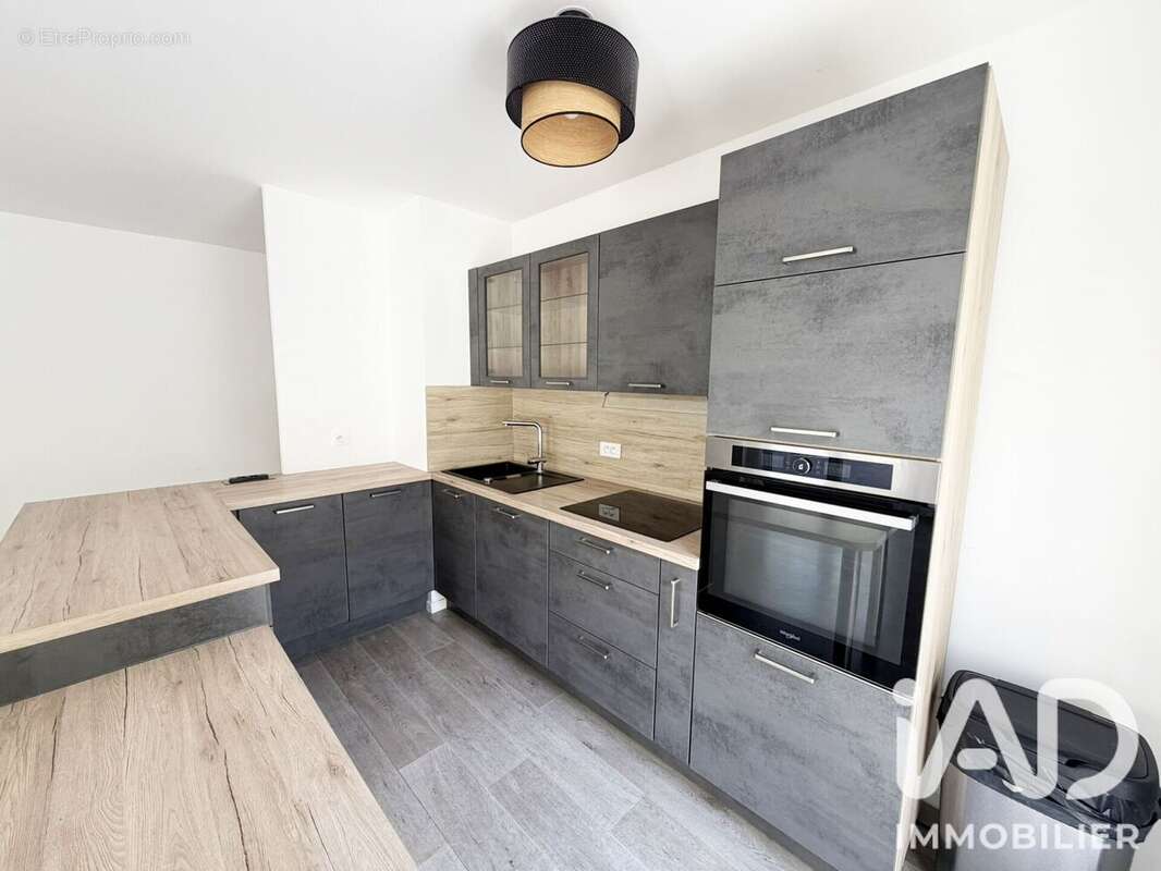 Appartement 82 m² à Boissy-Saint-Leger  - photo 5