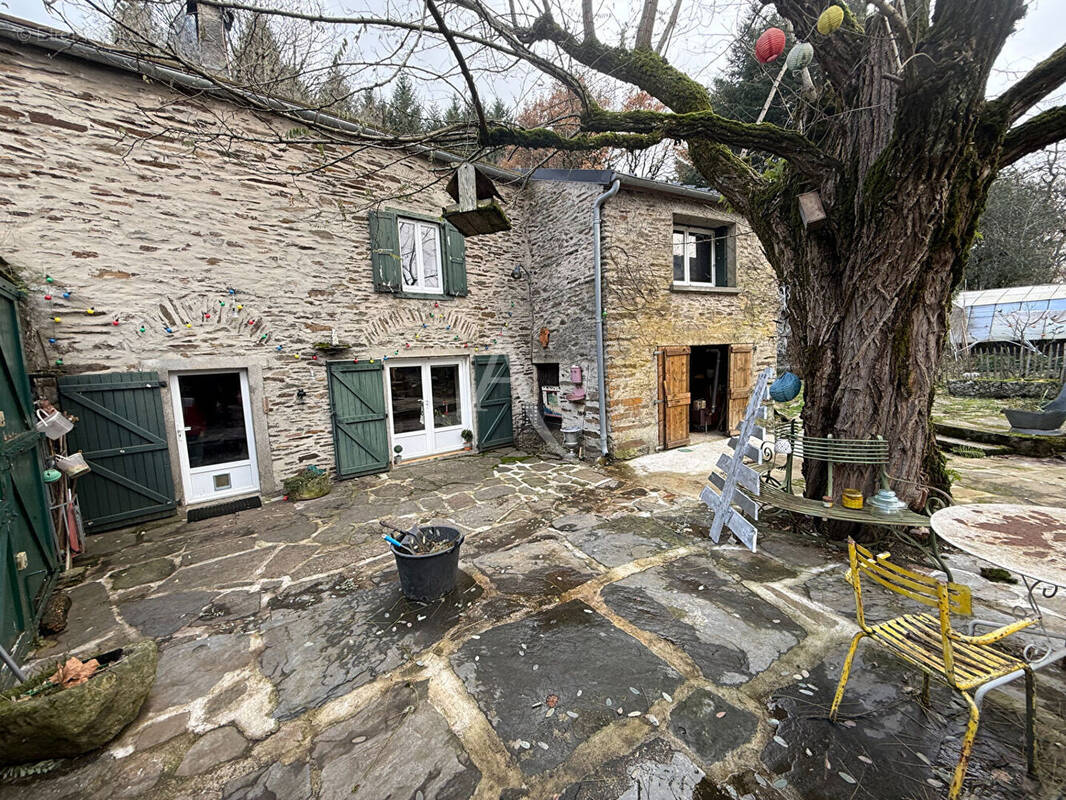 Maison à MIRAVAL-CABARDES