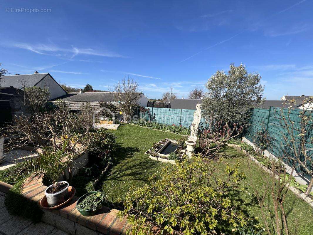 Maison à MAGNANVILLE