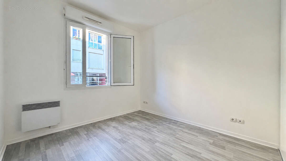 Appartement à CORBEIL-ESSONNES