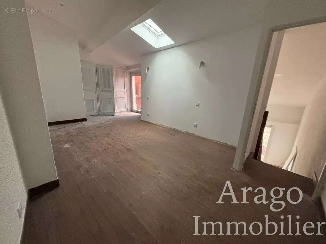 Appartement à ESPIRA-DE-L'AGLY