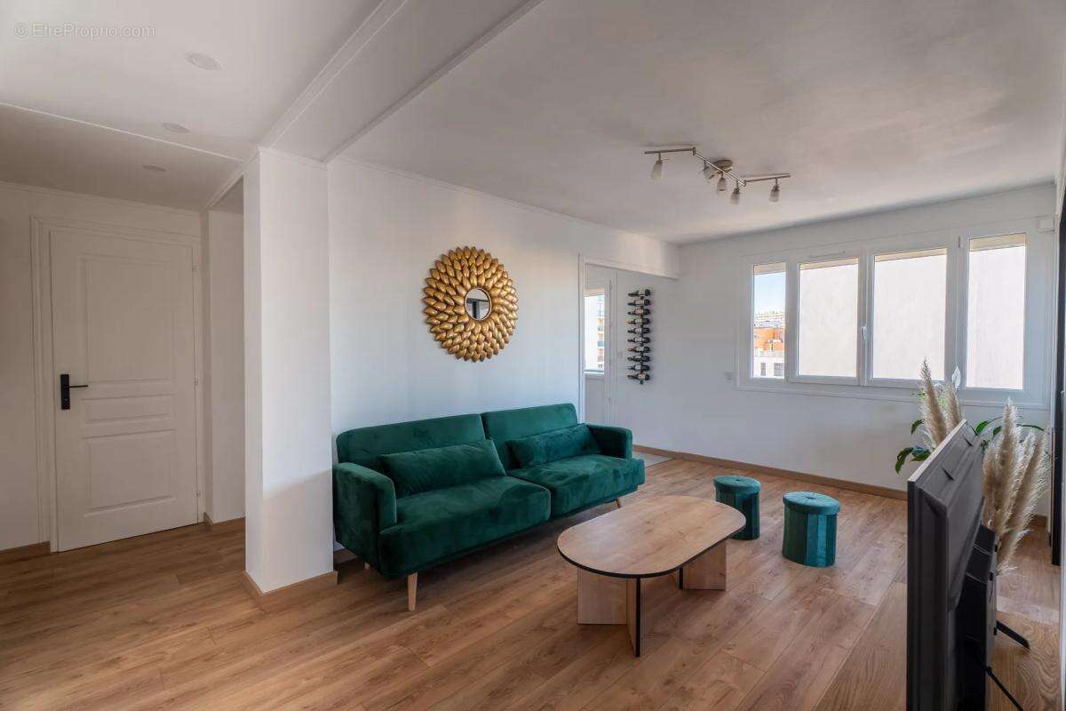 Appartement à BORDEAUX