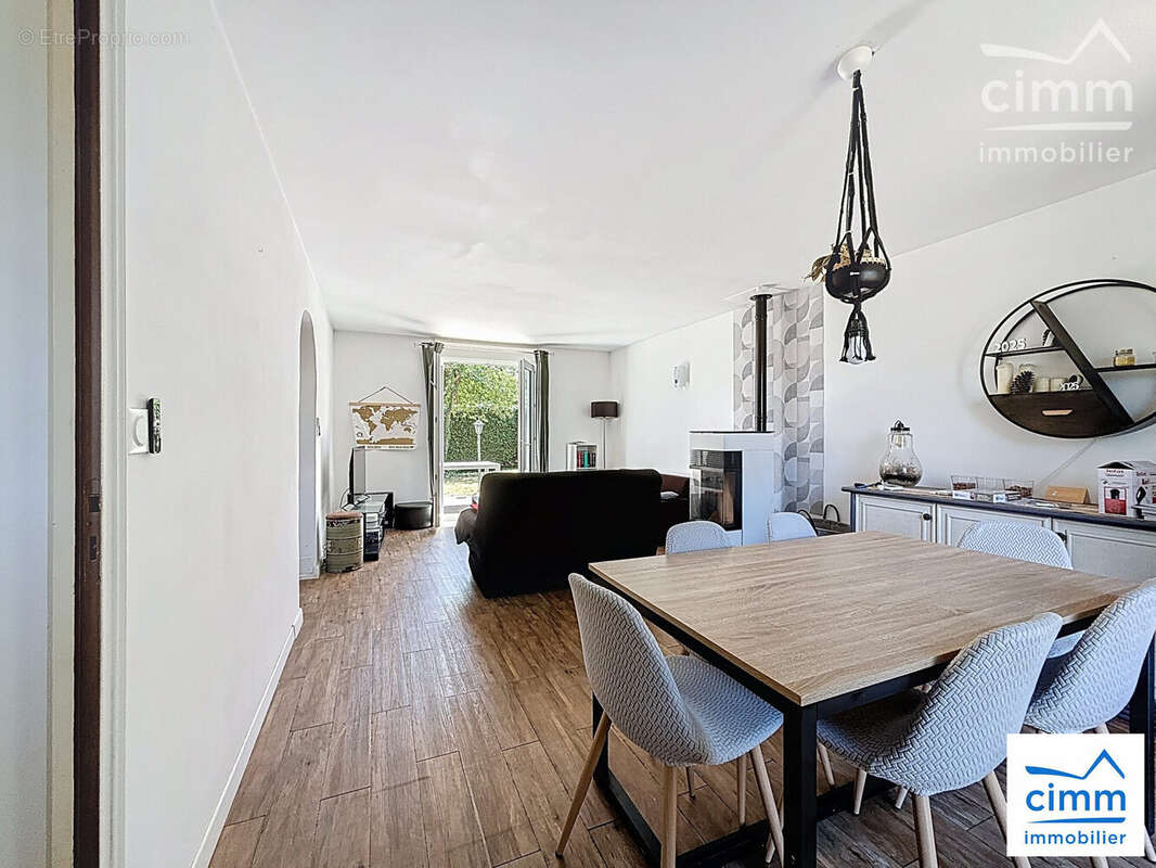 Maison à BOURGBARRE