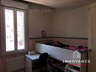 CHAMBRE 3 - Maison à LE BOUSQUET-D&#039;ORB