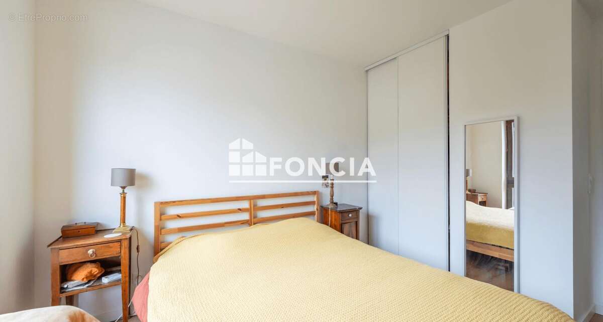 Appartement à NANTERRE