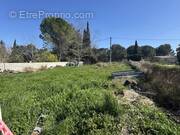 Terrain à PELISSANNE