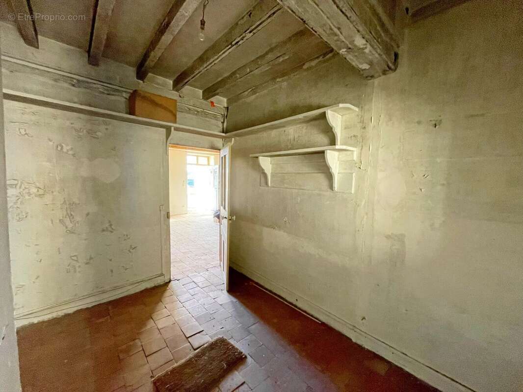 Maison à SAINT-BRISSON