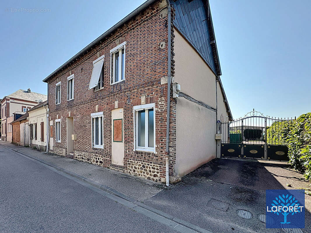 Maison à BERNAY