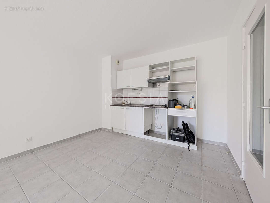 Séjour (vue cuisine) - Appartement à CASTELNAU-LE-LEZ