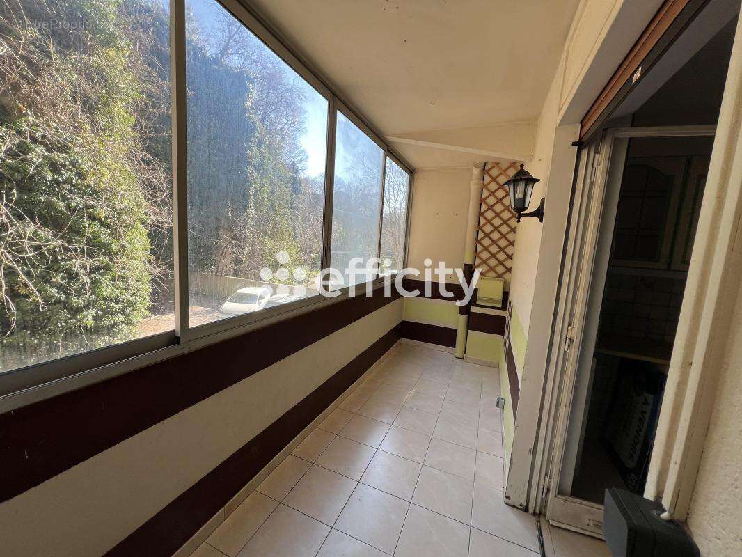Appartement à DRAGUIGNAN