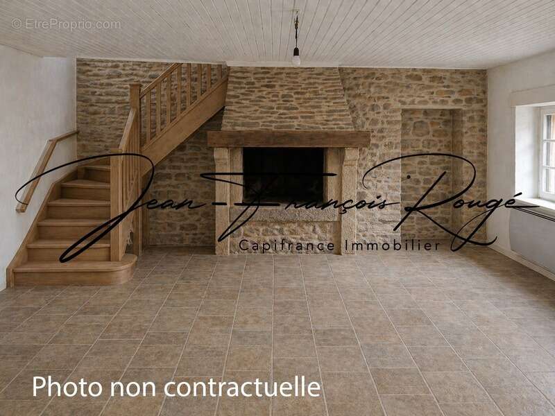 Maison à AGON-COUTAINVILLE