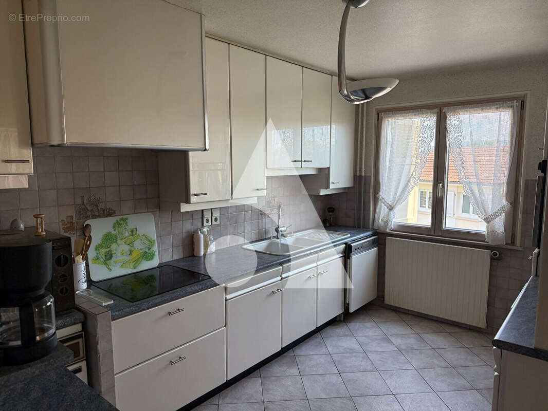 Maison Delle 8 pièce(s) 154 m2 - photo 2