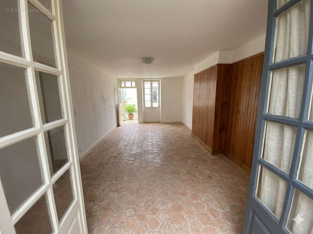 Maison à LIGNIERES-ORGERES