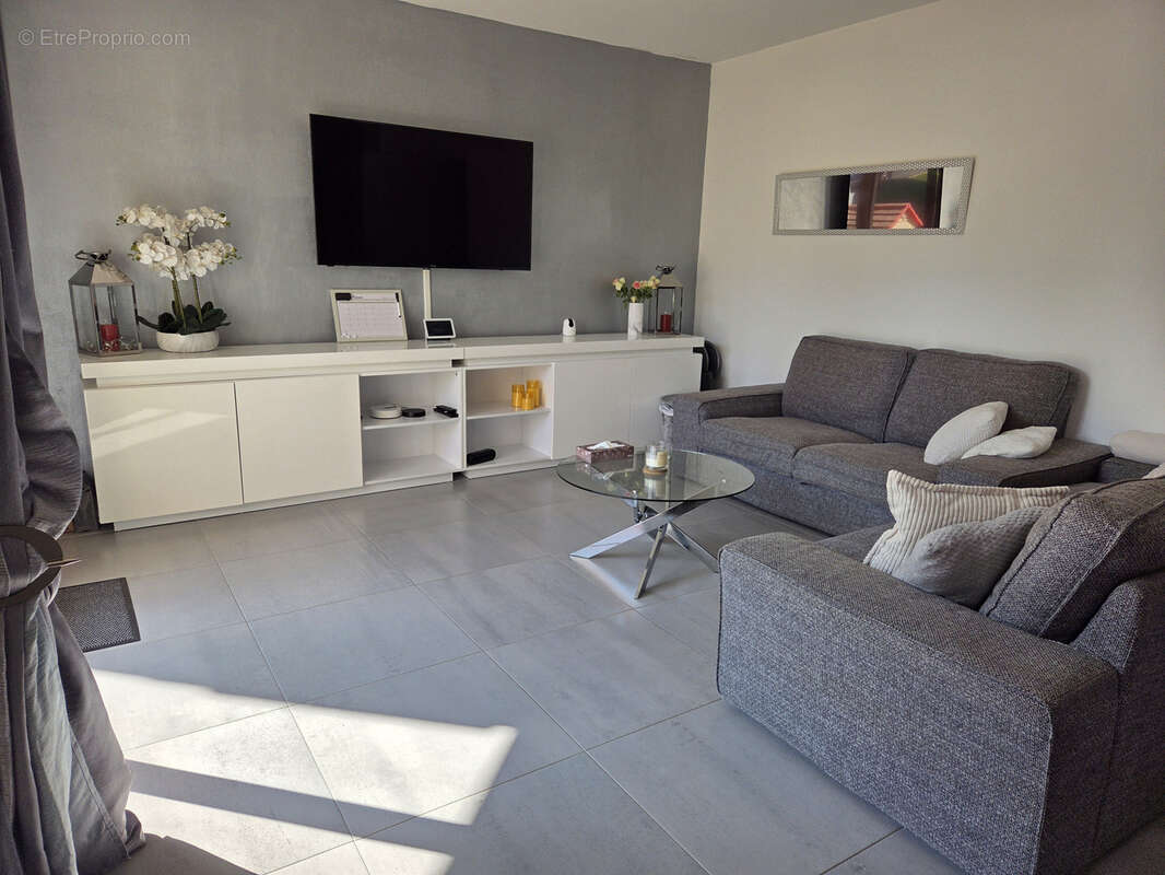 Maison à BONNIERES-SUR-SEINE