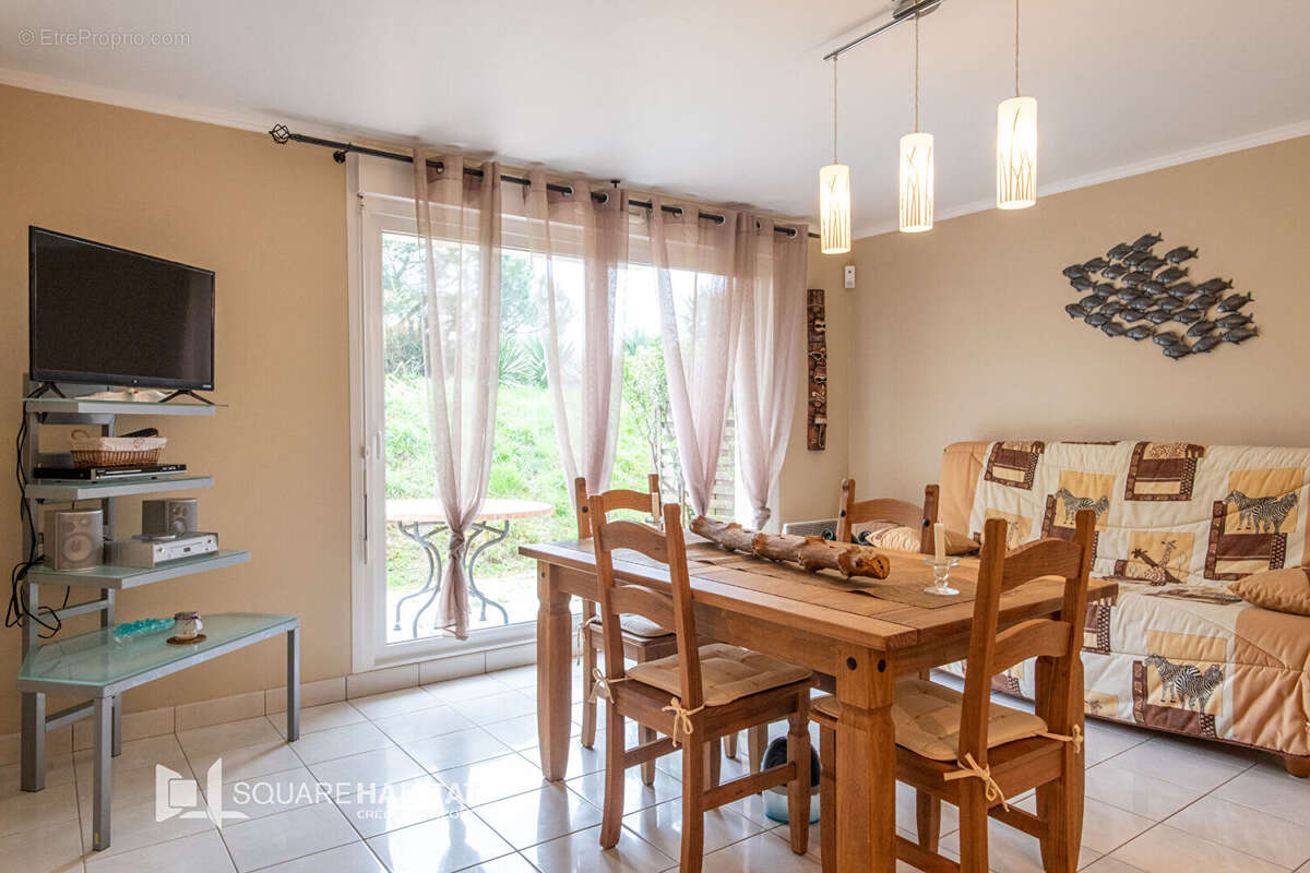 Appartement à CAMIERS