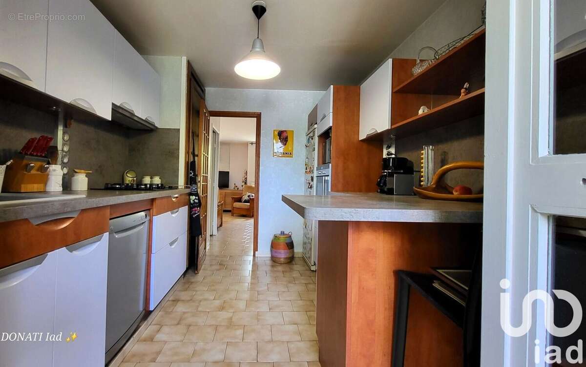 Photo 4 - Appartement à GENNEVILLIERS