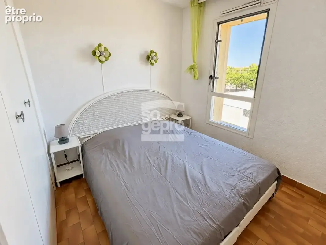 Réf : 2367 - Vente Appartement 3 Pièces traversant avec vue Port ! - photo 4