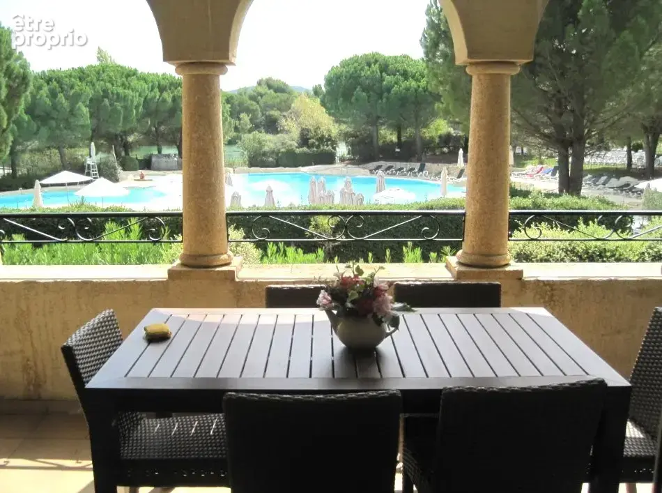 MALLEMORT, appartement 3 pièces 43 m2, terrasse, parking privatif - photo 2
