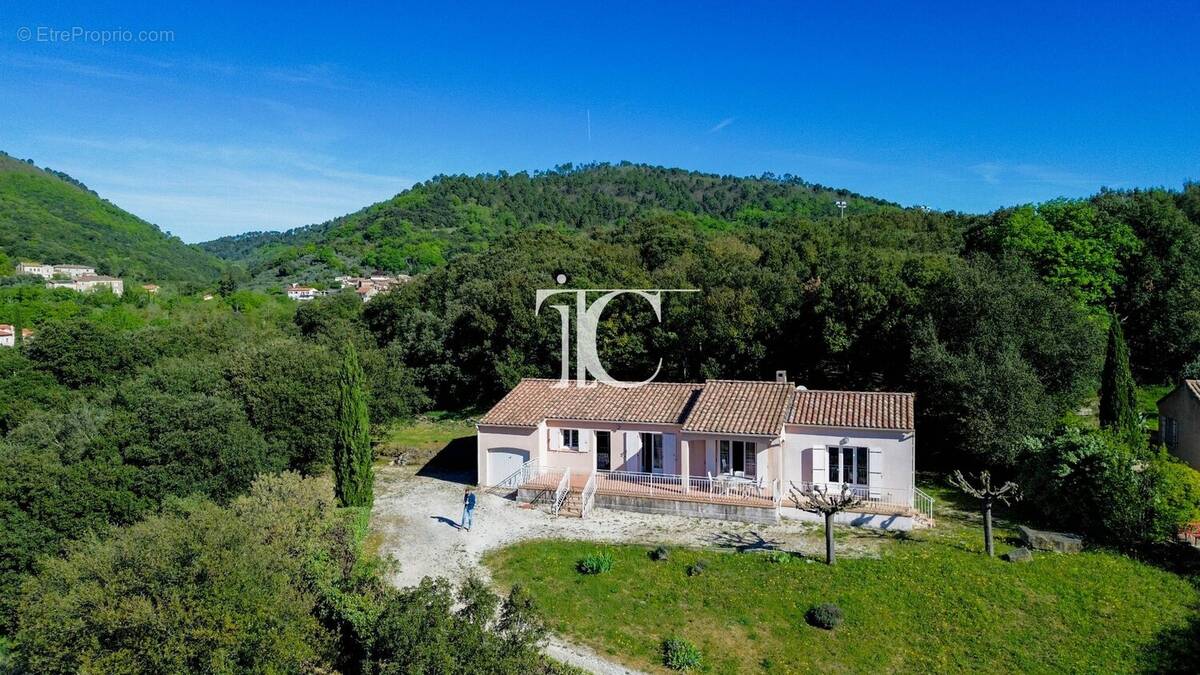 Maison à LES MAGES