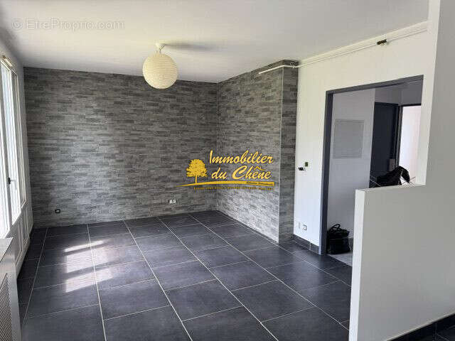 Appartement à LUXEUIL-LES-BAINS