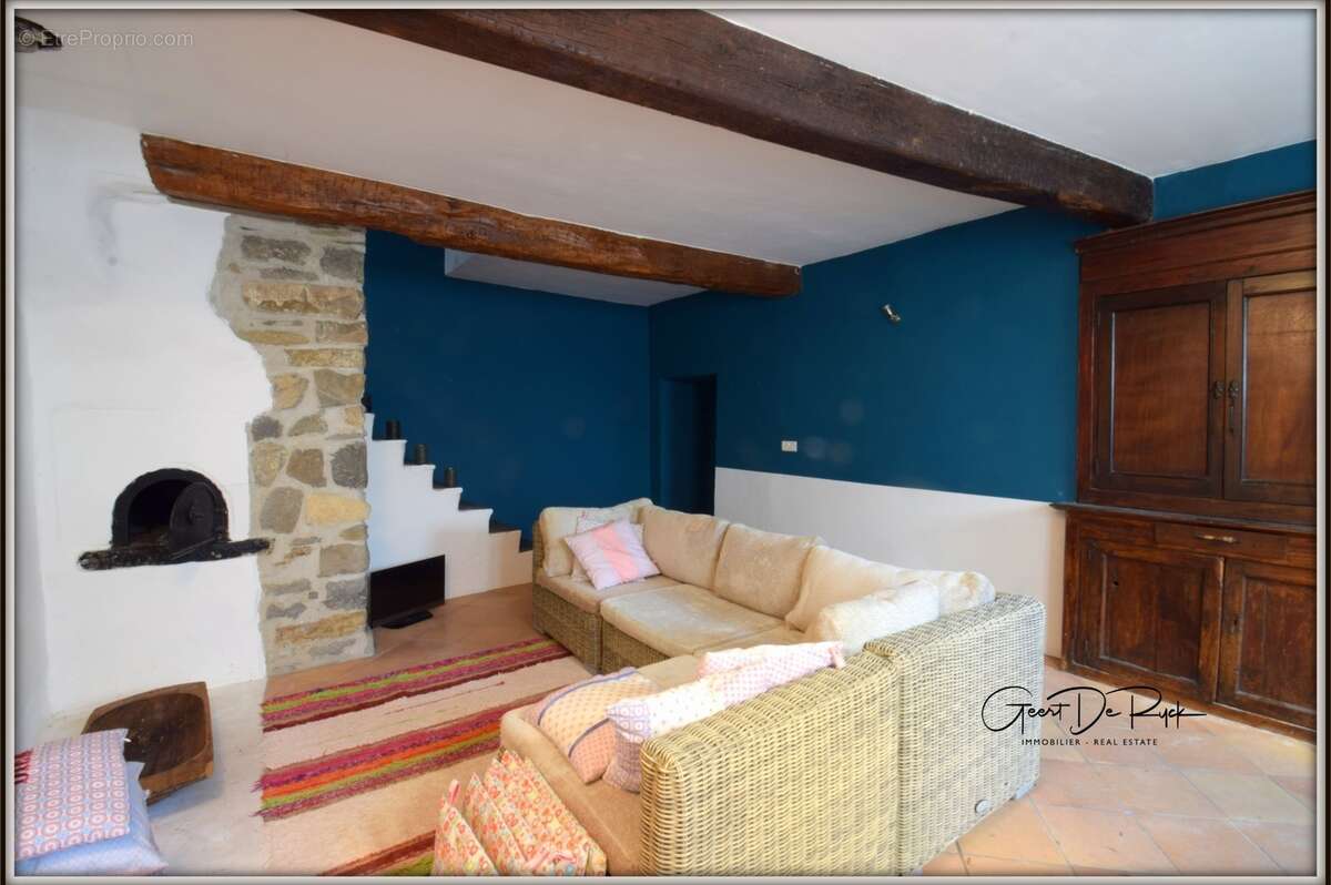 Maison à vendre T6  145 m² proche de SERVIES EN VAL (11) avec toit terrasse et vue panoramique - photo 4