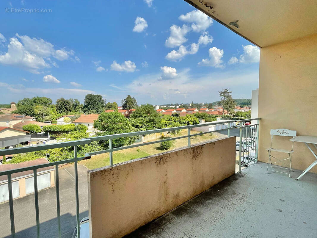 Appartement à LA VERPILLIERE