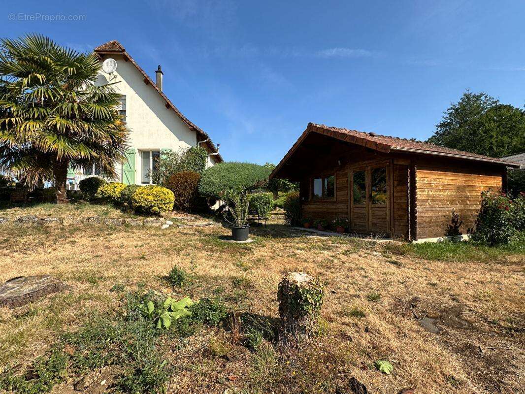 Maison 175 m² à Nanthiat  - photo 12
