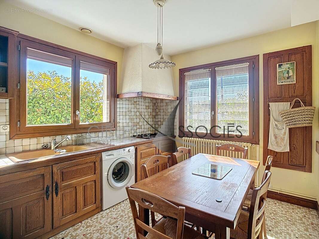 Maison à NIEUL-SUR-MER