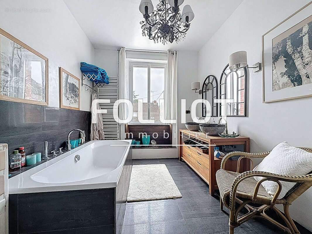 Maison à BARNEVILLE-CARTERET