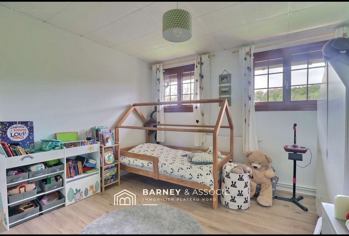 Maison 6 pièces 120 m² à vendre à Saint-Jacques-Sur-Darnetal (76160) - photo 7