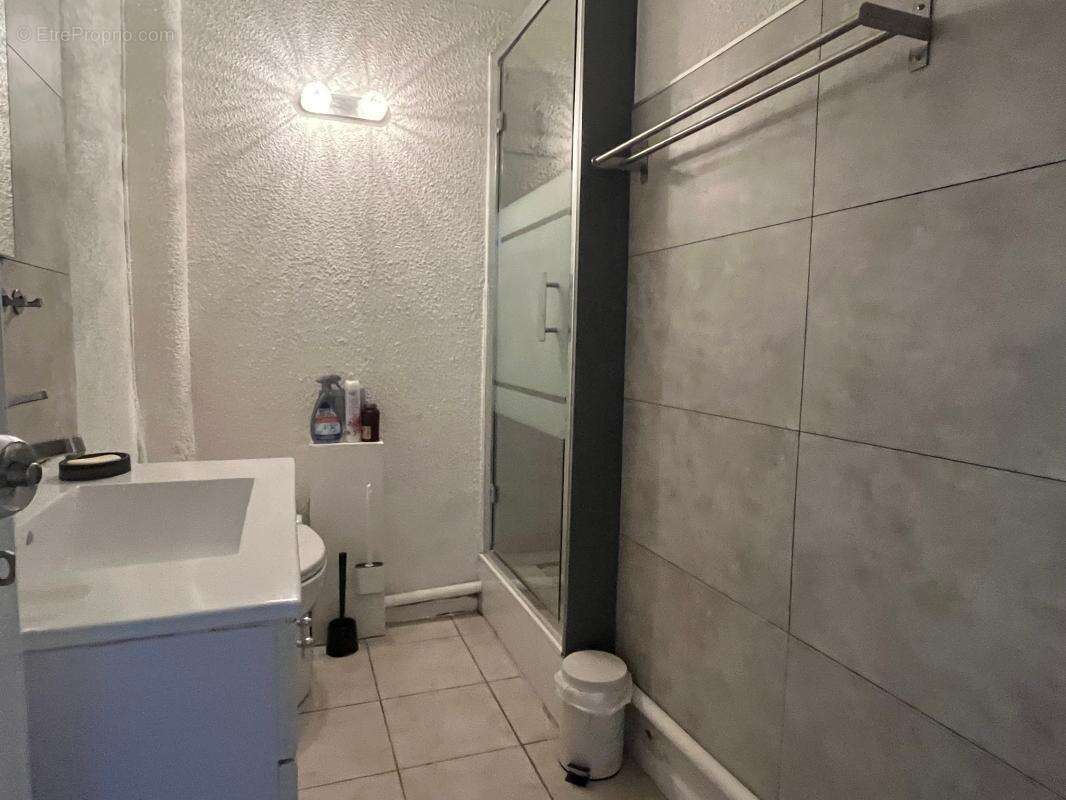 Appartement T2 parking - photo 7