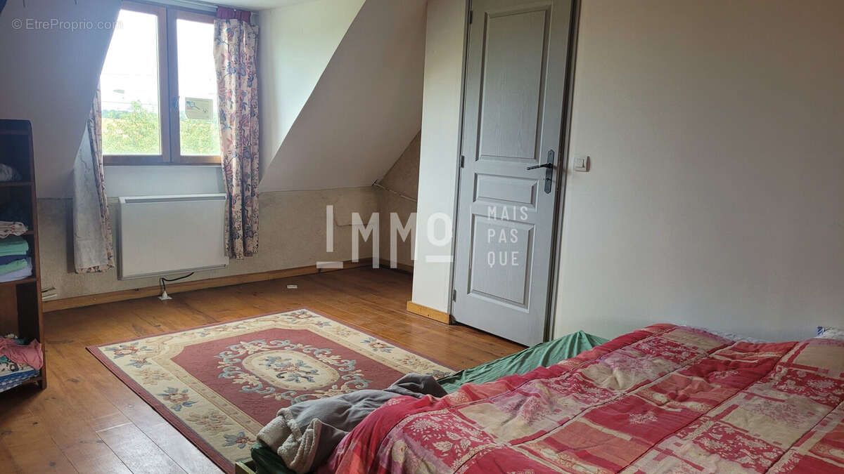 Maison à SAINT-MARTIN-DES-BOIS