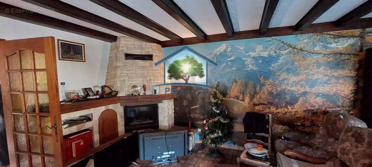 Maison à FRESSE-SUR-MOSELLE