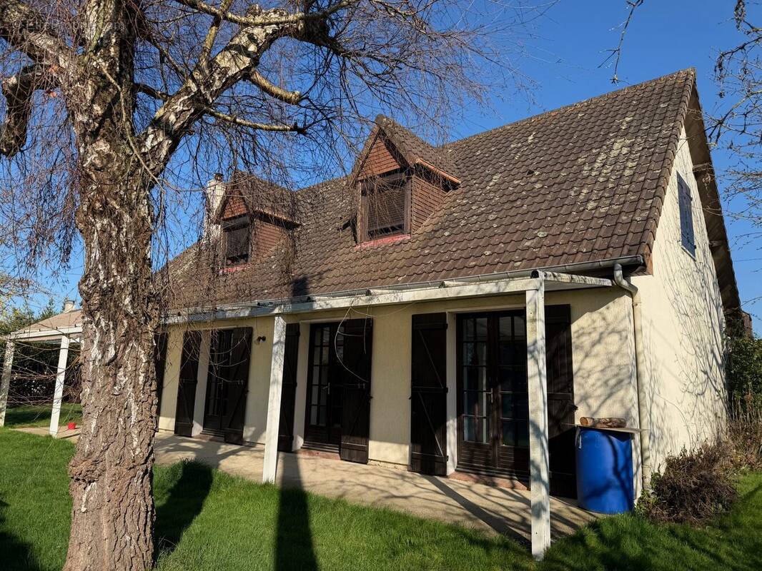 Maison à BERNAY