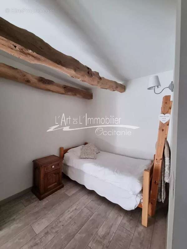Appartement à MERCUES