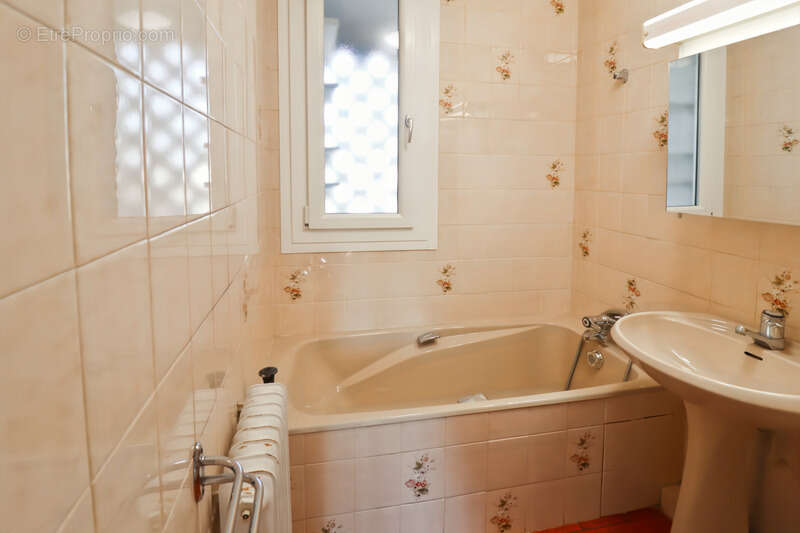 Appartement à SEYSSINET-PARISET