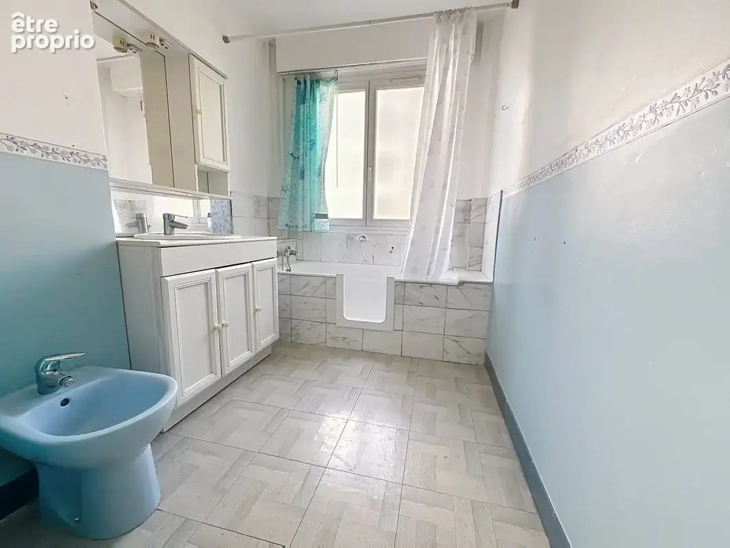 Appartement 4 pièces 76 m² à vendre à Garches (92380) - photo 6