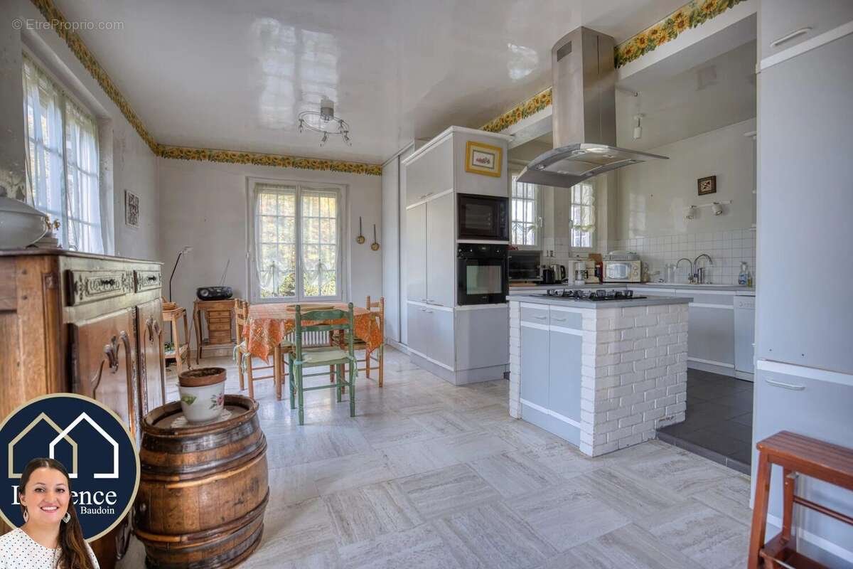 Maison à NOGENT-LE-ROI