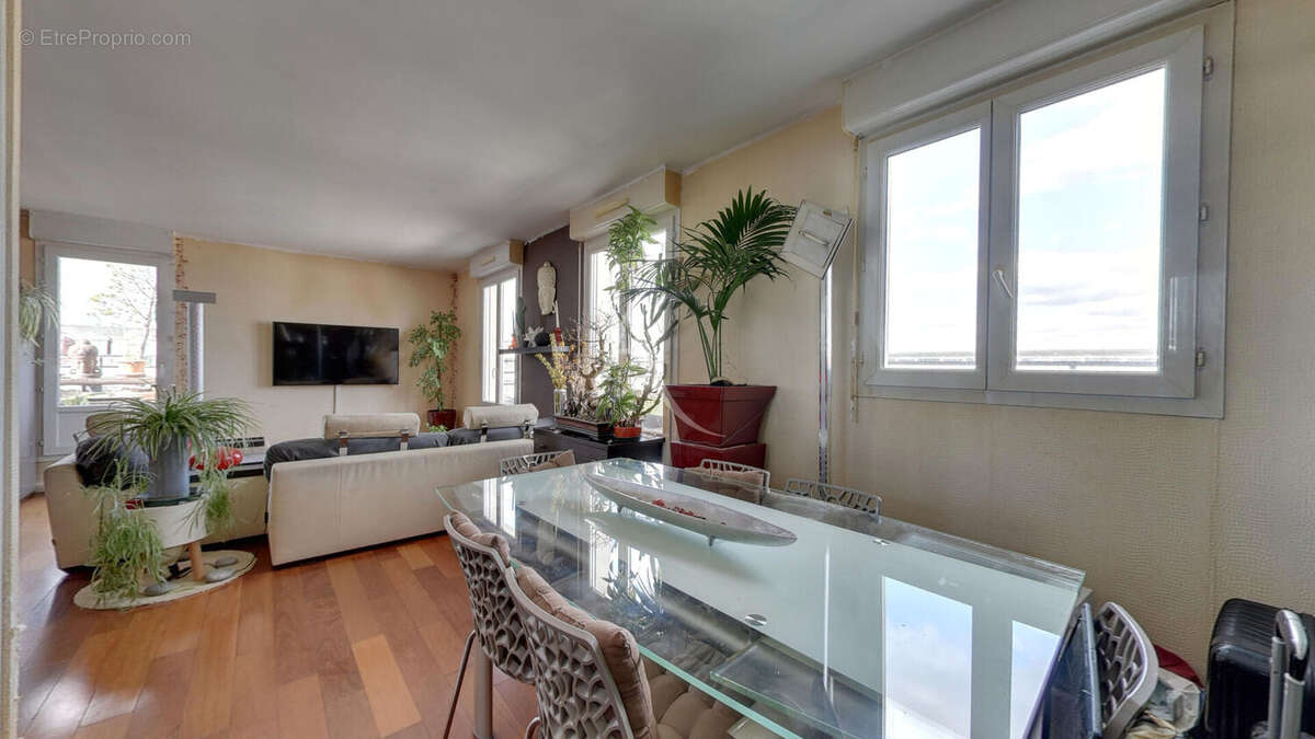 Appartement à NOISY-LE-GRAND
