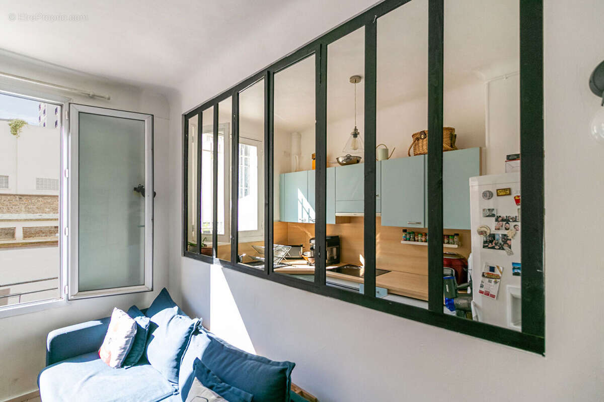 Appartement à PARIS-20E