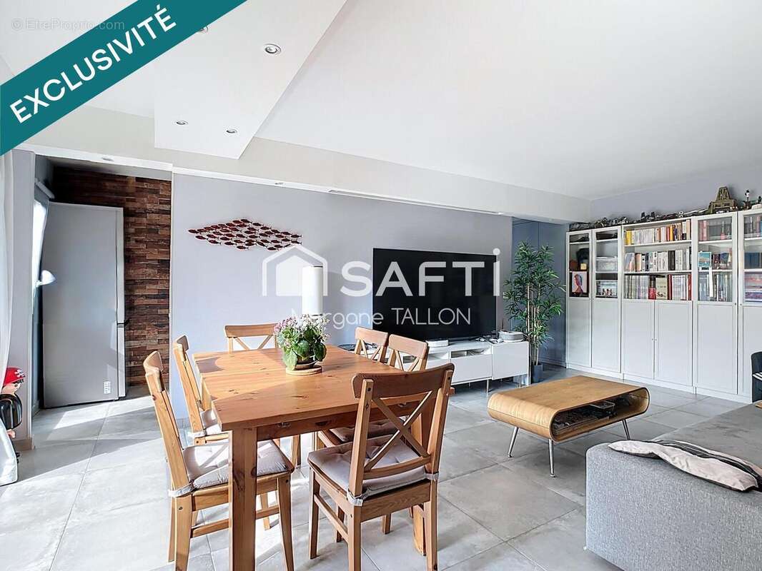 Photo 2 - Appartement à PARIS-12E