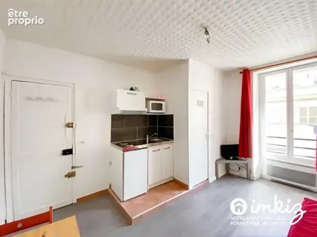 Studio lumineux dans un quartier agréable - photo 2
