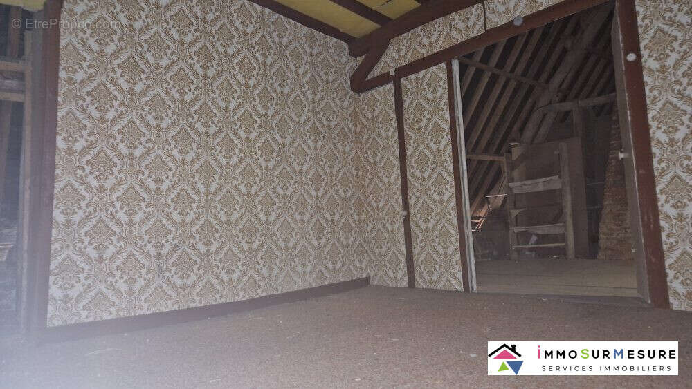 Maison à HOUVIN-HOUVIGNEUL