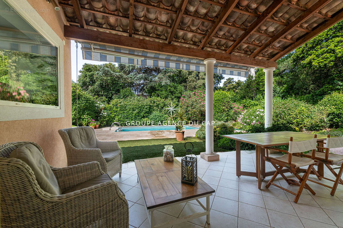 Maison à SAINT-RAPHAEL