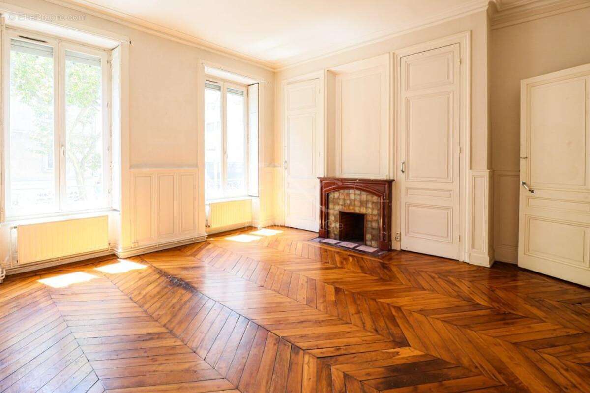 Appartement de type 2 de 54 m² - photo 3