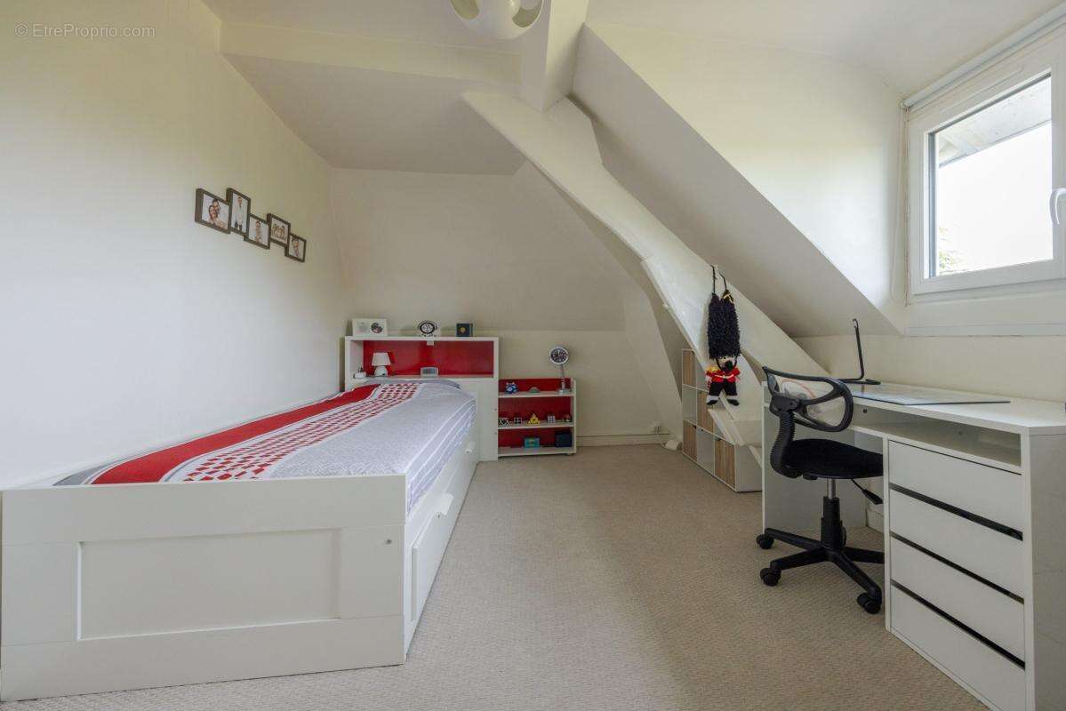 Maison à BASSE-GOULAINE