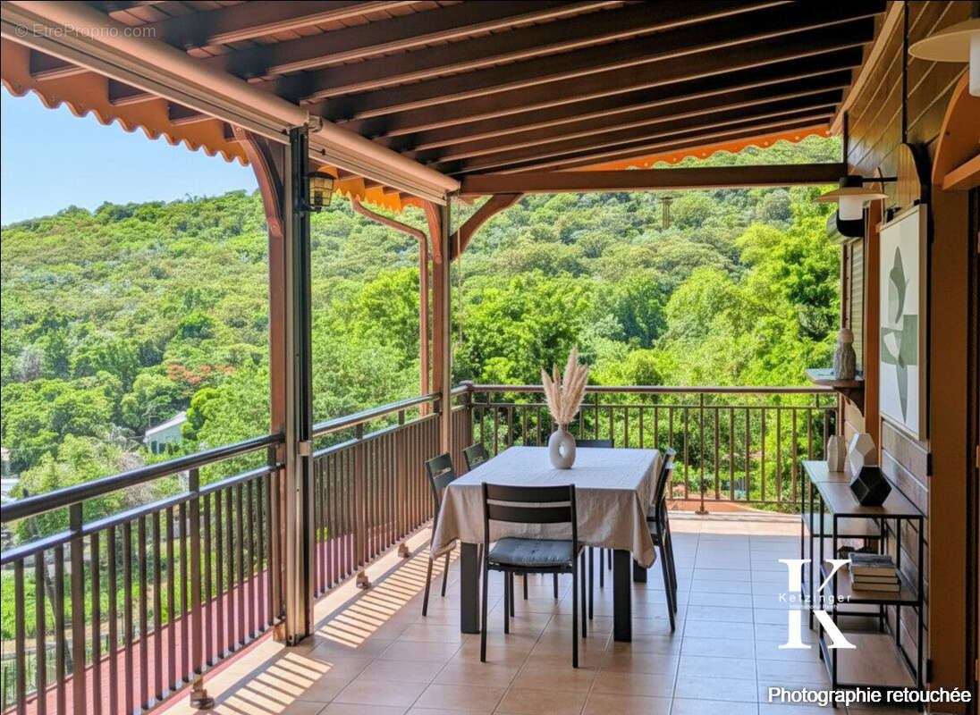 Maison à VIEUX-FORT