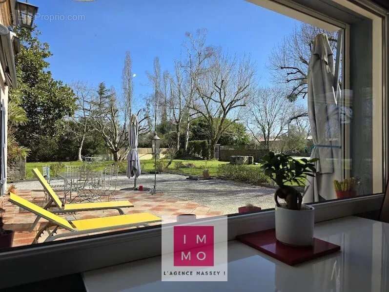 Maison à VIC-EN-BIGORRE