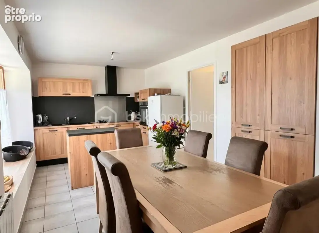 Maison familiale rénovée de 4 chambres dans un environnement de nature - photo 5